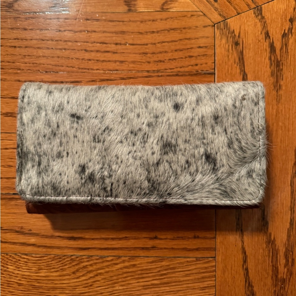 Wallet brand new!!